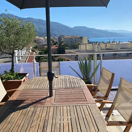 Roof Vue Panoramique ロクブリュヌ＝カップ＝マルタン